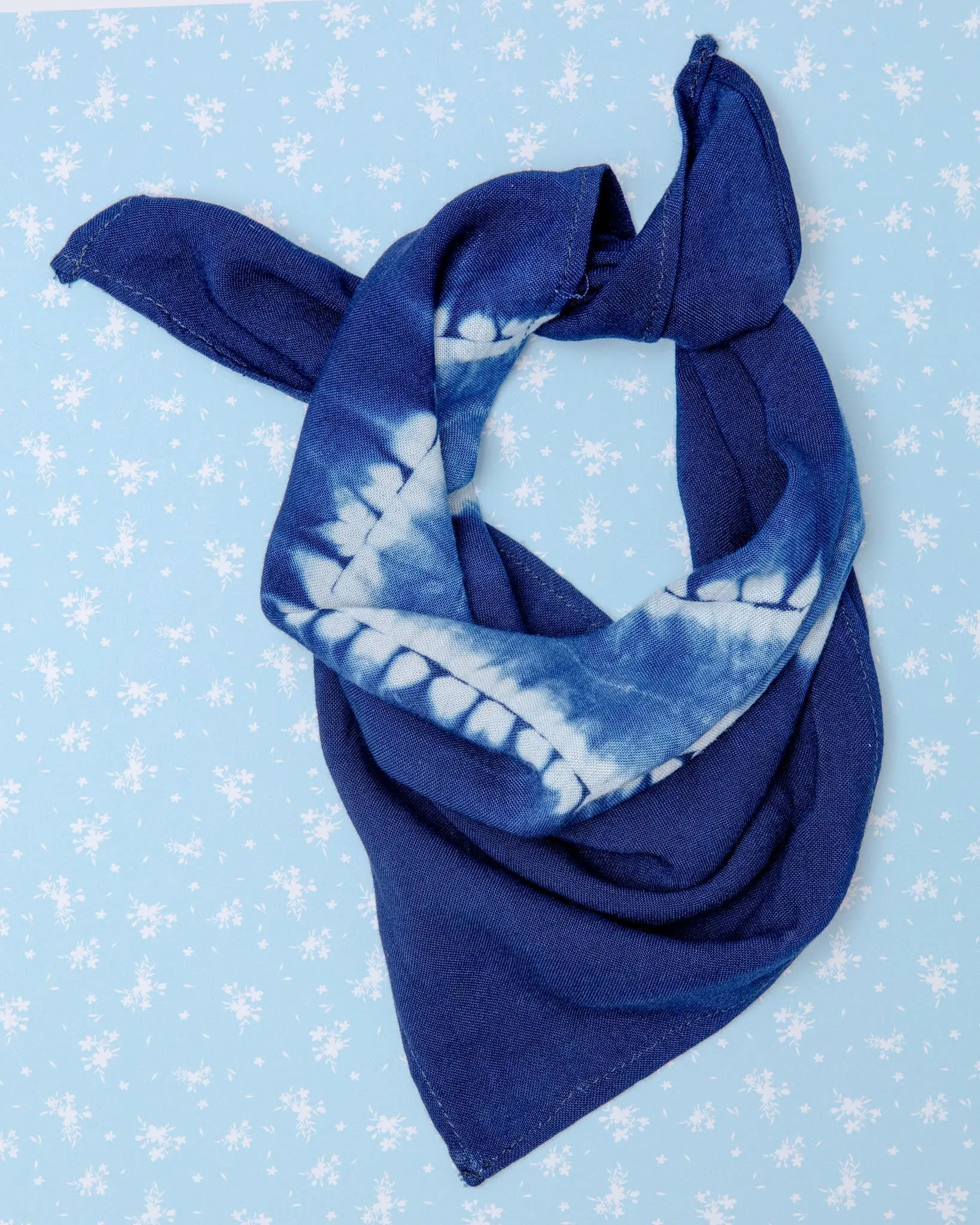 Alma De Añil Dog Bandana in Blue Tie-Dye (FINAL SALE)