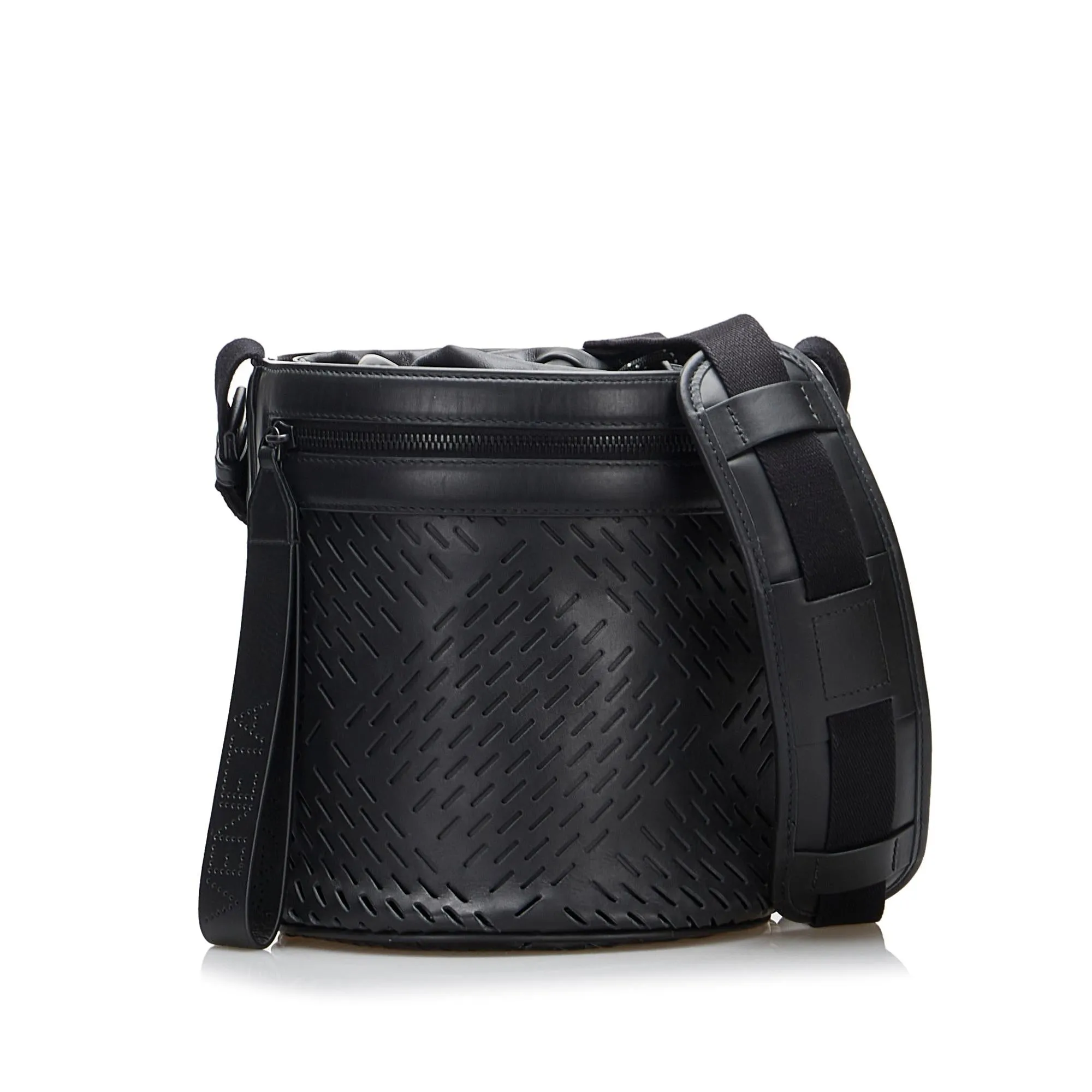 Bottega Veneta Perforated Leather Paper Bucket Bag (SHG-d9kZvf)