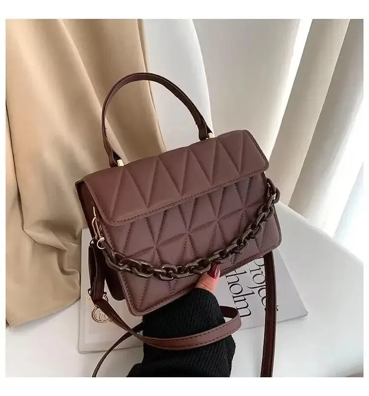 Quilted Chain Strap Crossbody Bag