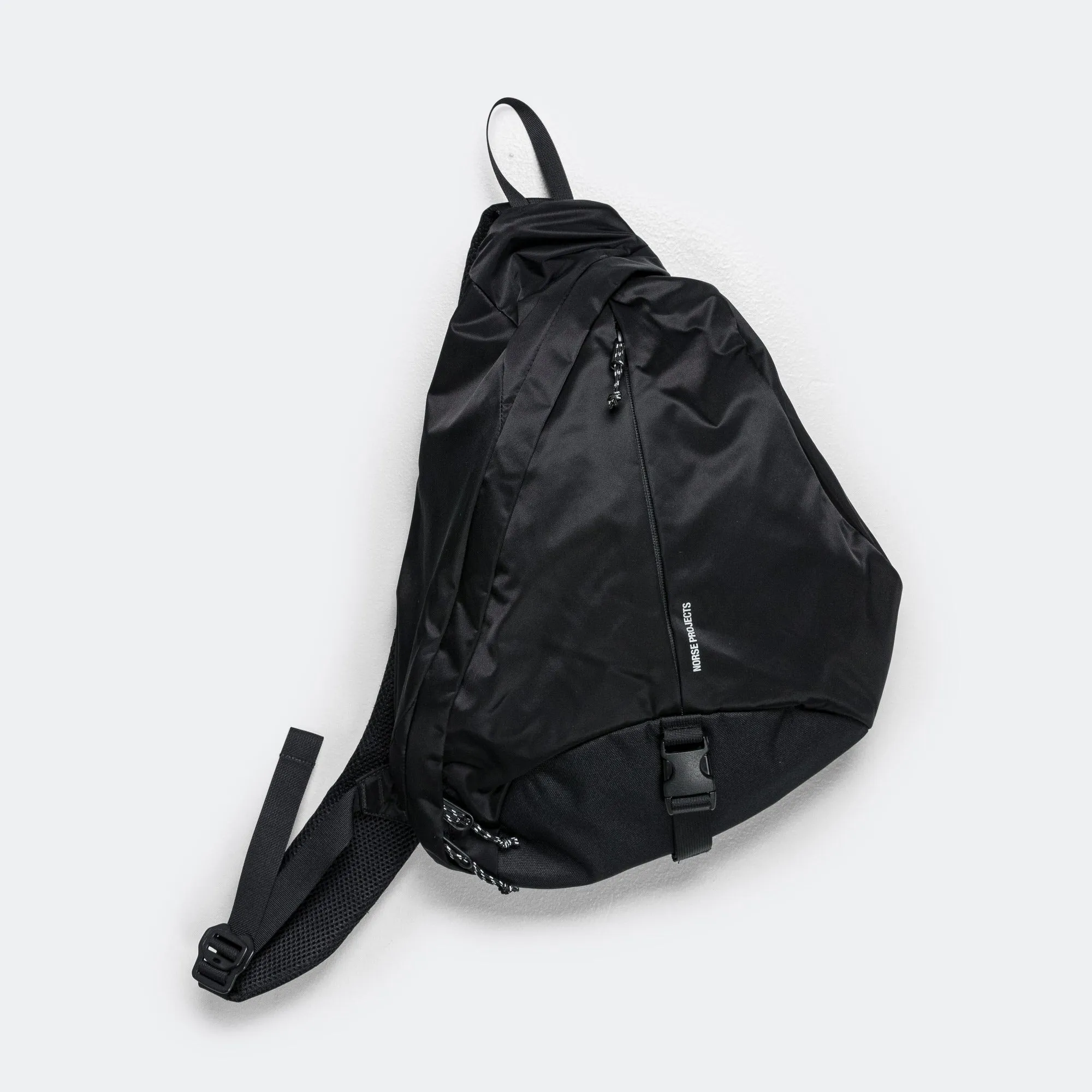 Recycled Nylon Twill Tri-Point Bag - Black