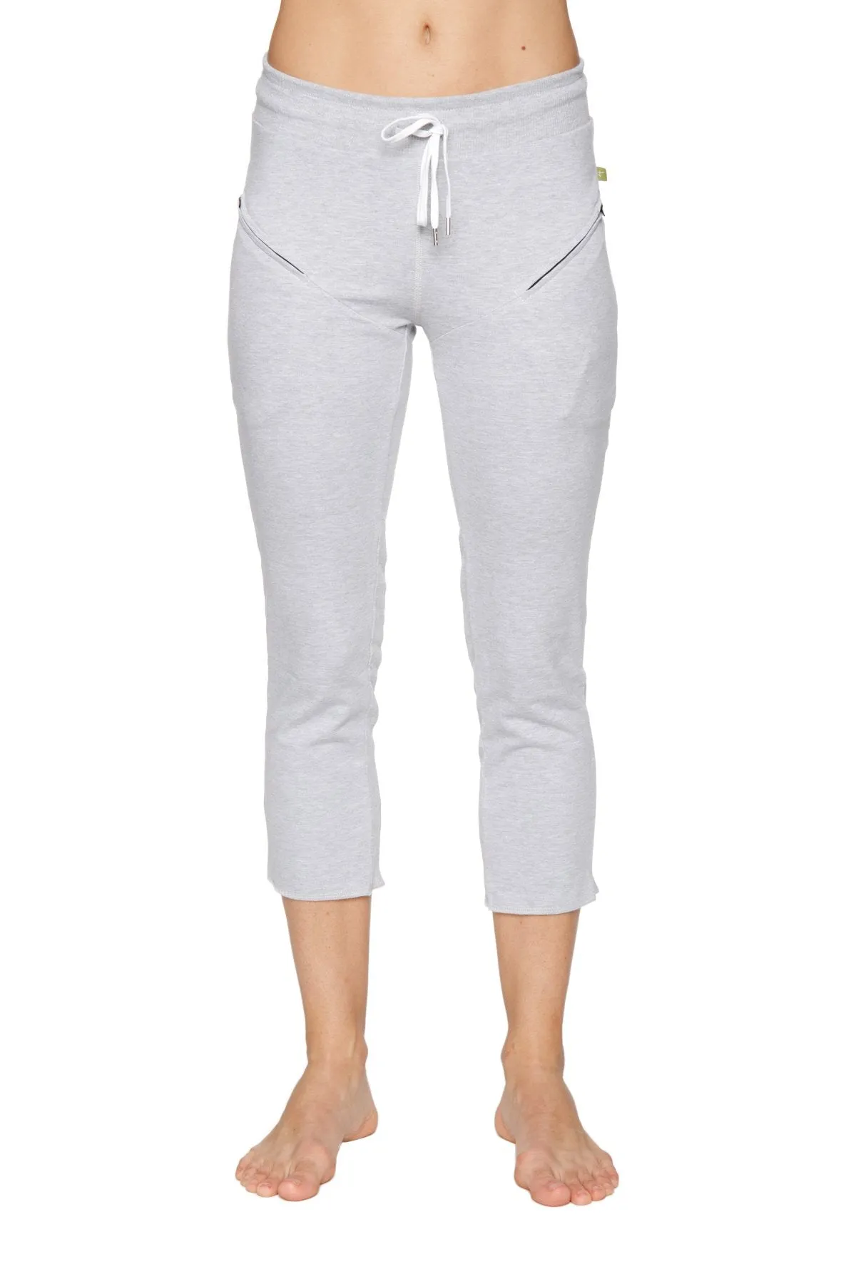 Women's 4/5 Length Zipper Pocket Capri Yoga Pant (Heather Grey)